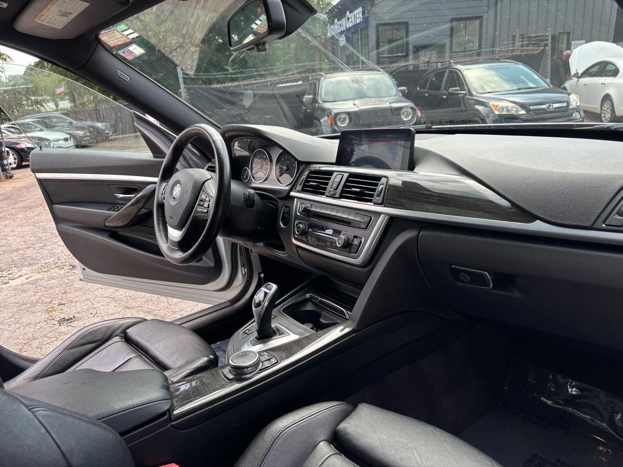 BMW 3-Series Gran Turismo 328i xDrive SULEV 2016