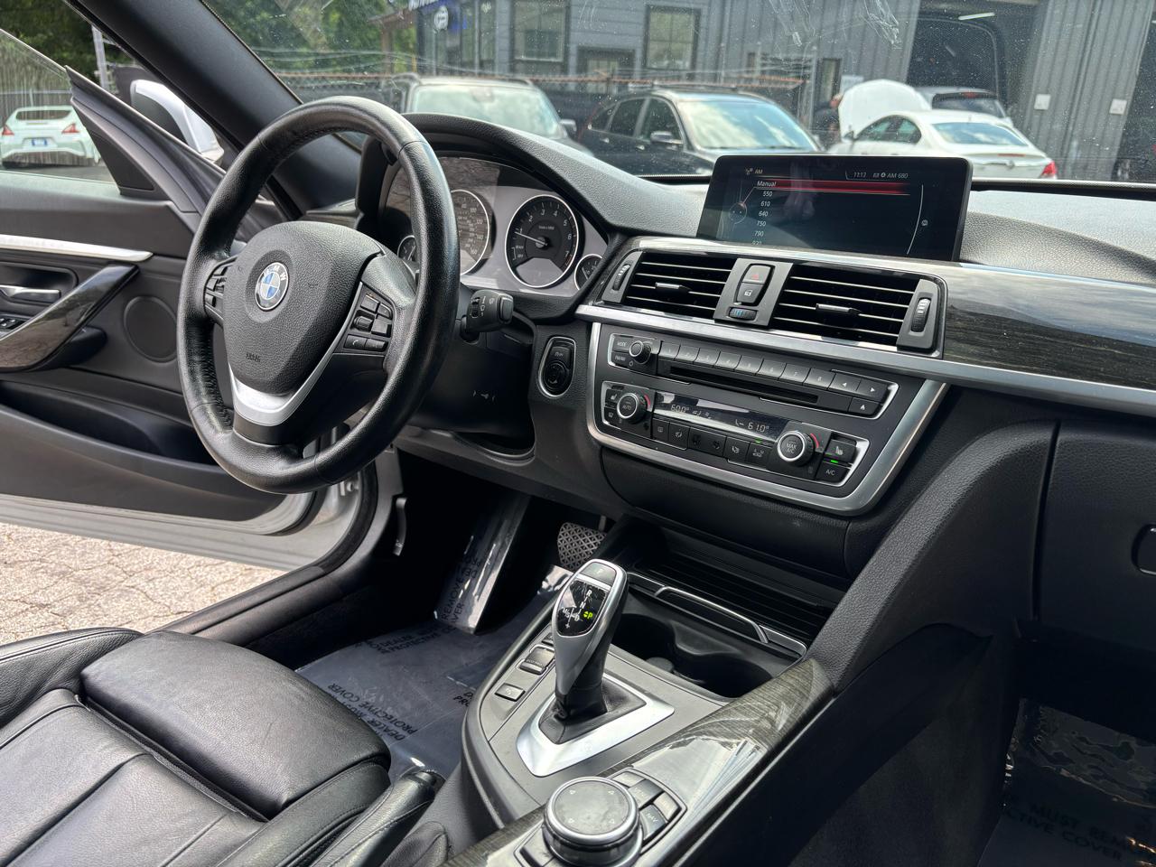 BMW 3-Series Gran Turismo 328i xDrive SULEV 2016