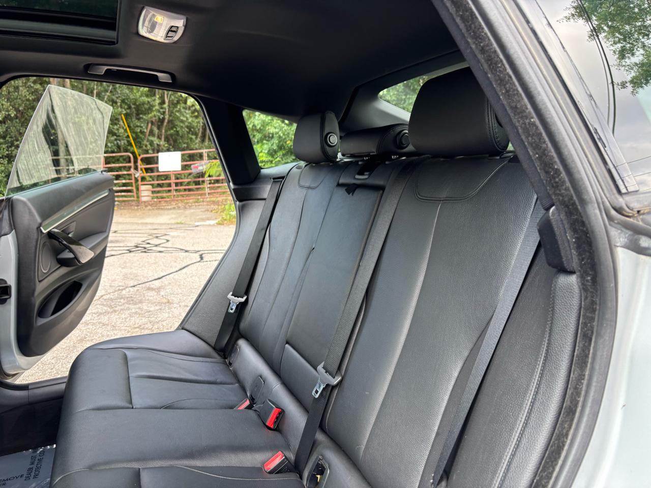 BMW 3-Series Gran Turismo 328i xDrive SULEV 2016