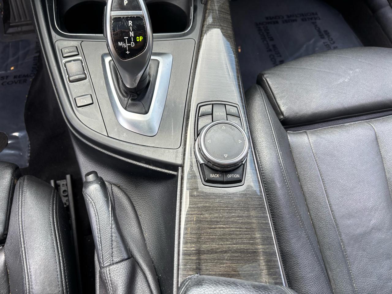 BMW 3-Series Gran Turismo 328i xDrive SULEV 2016