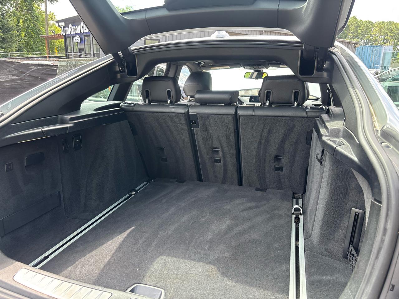 BMW 3-Series Gran Turismo 328i xDrive SULEV 2016