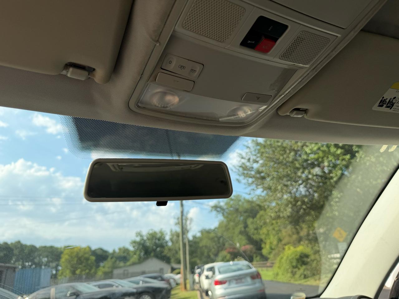 Volkswagen Tiguan S 2014