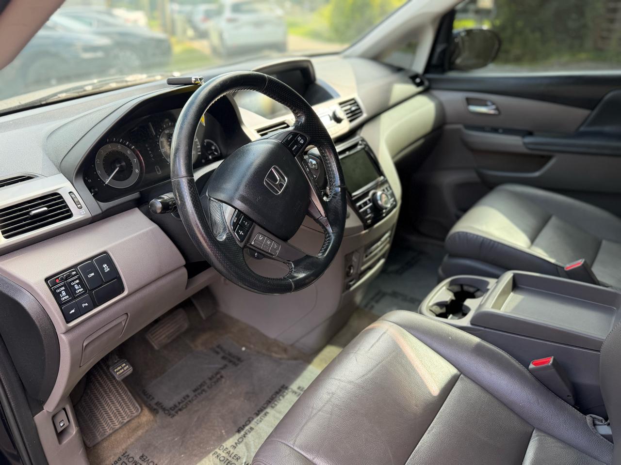 Honda Odyssey Touring 2015