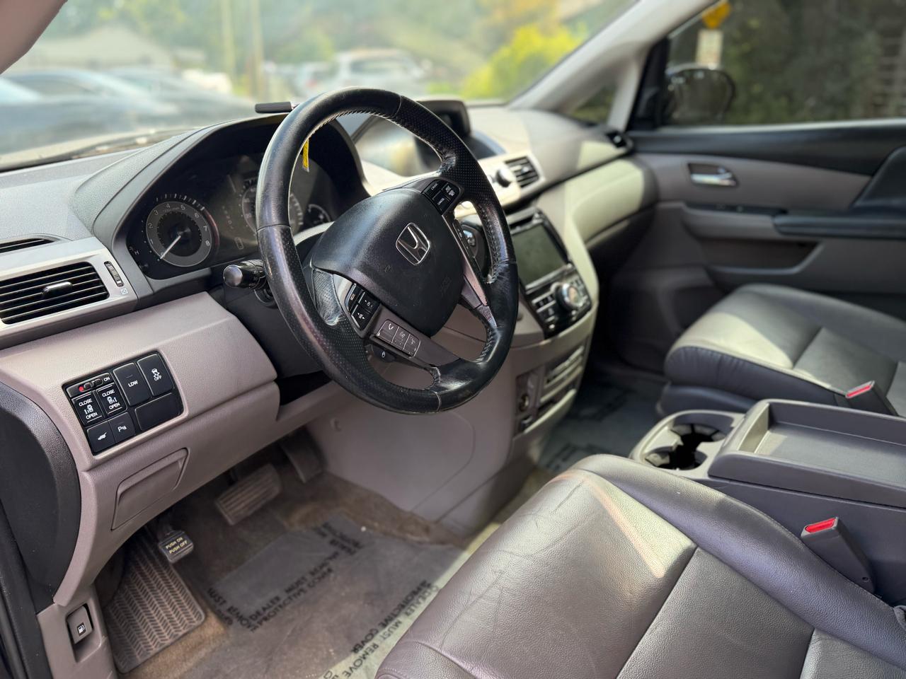 Honda Odyssey Touring 2015