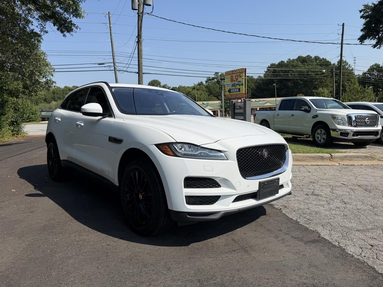 Jaguar F-PACE photo 8