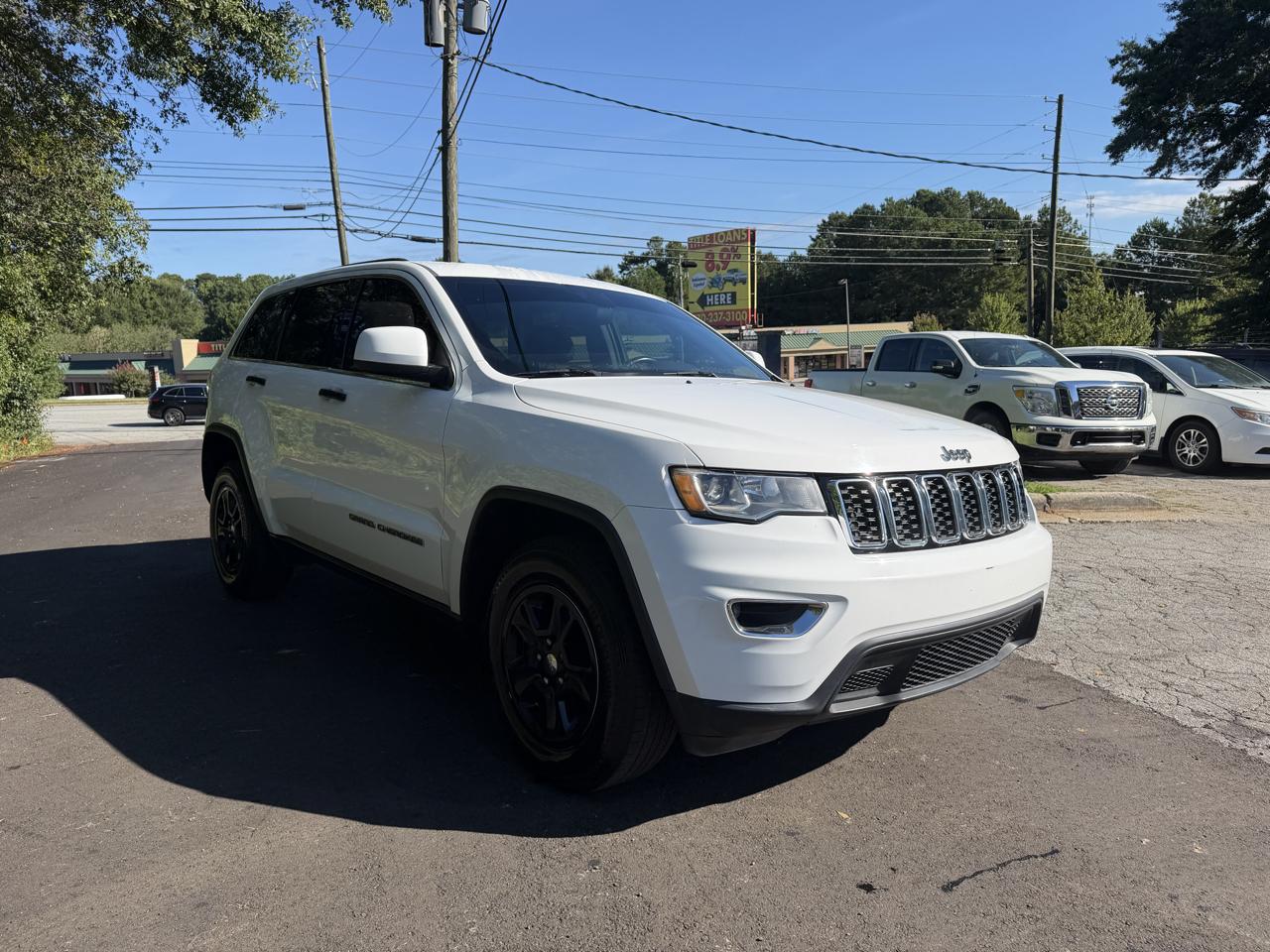 Jeep Grand Cherokee photo 3