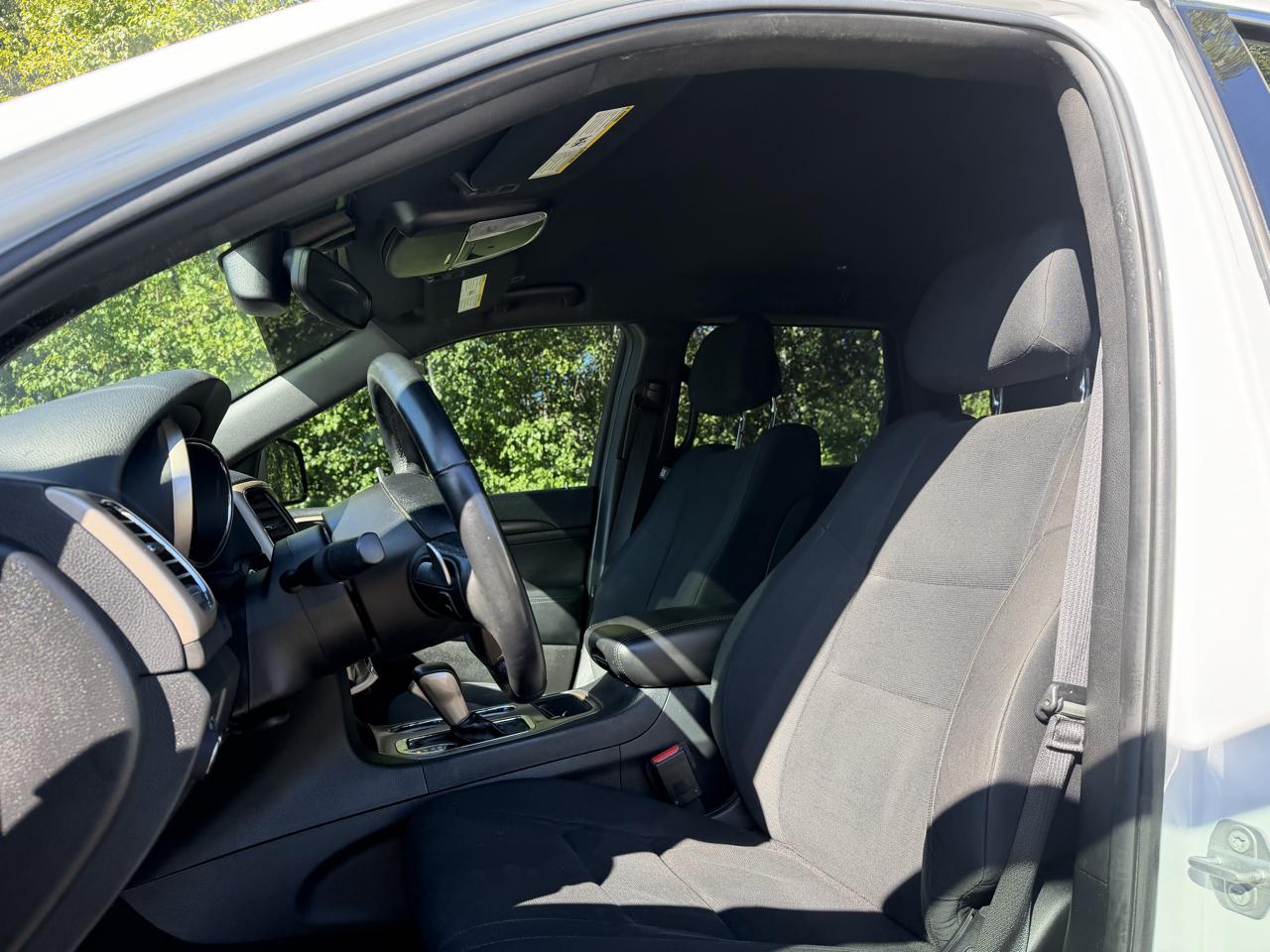 Jeep Grand Cherokee photo 19