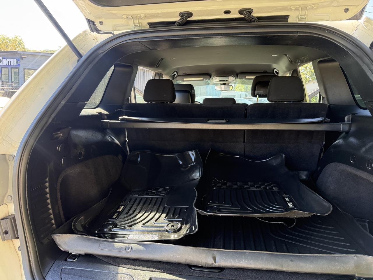Jeep Grand Cherokee photo 39