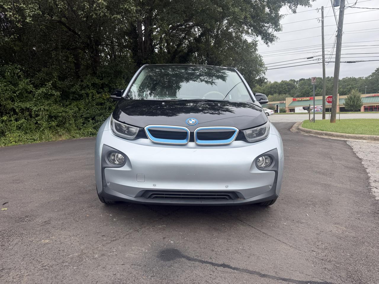 BMW i3 photo 2