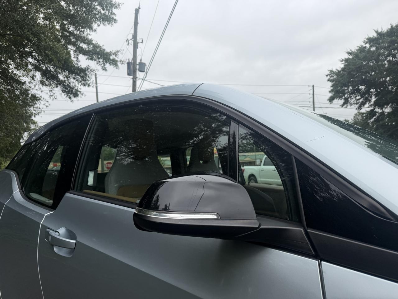BMW i3 photo 10
