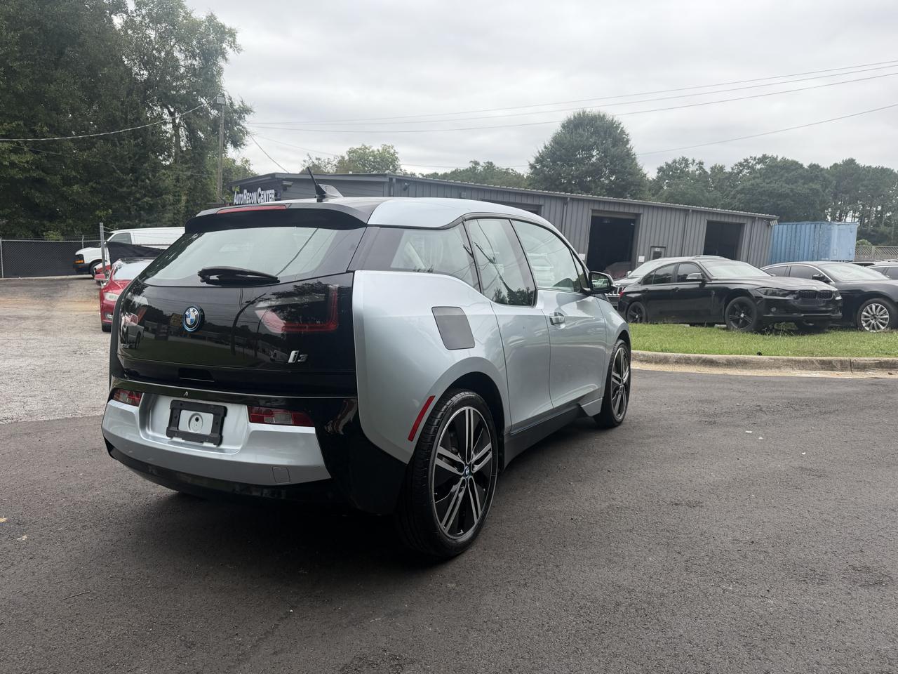 BMW i3 photo 12