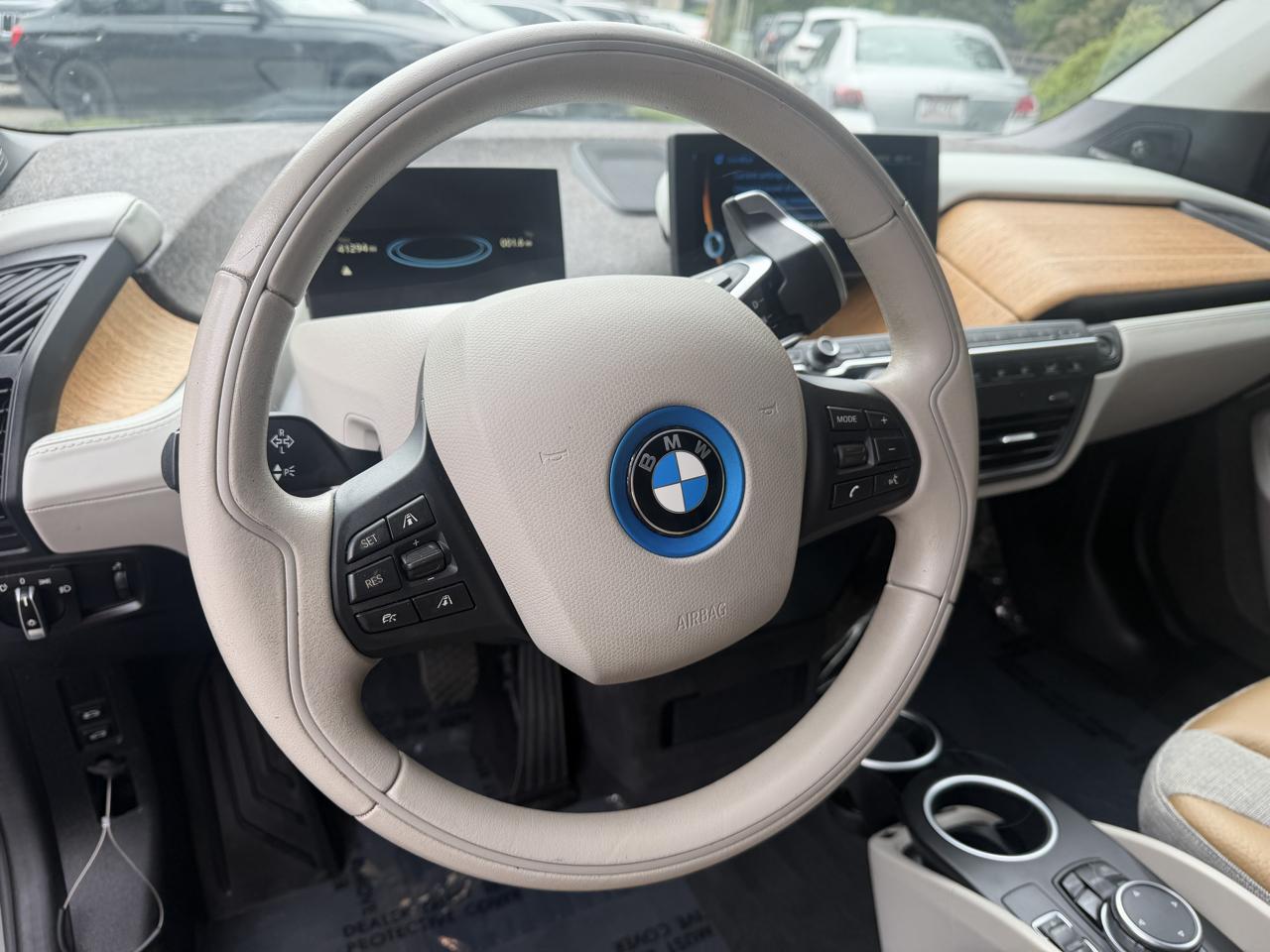 BMW i3 photo 24