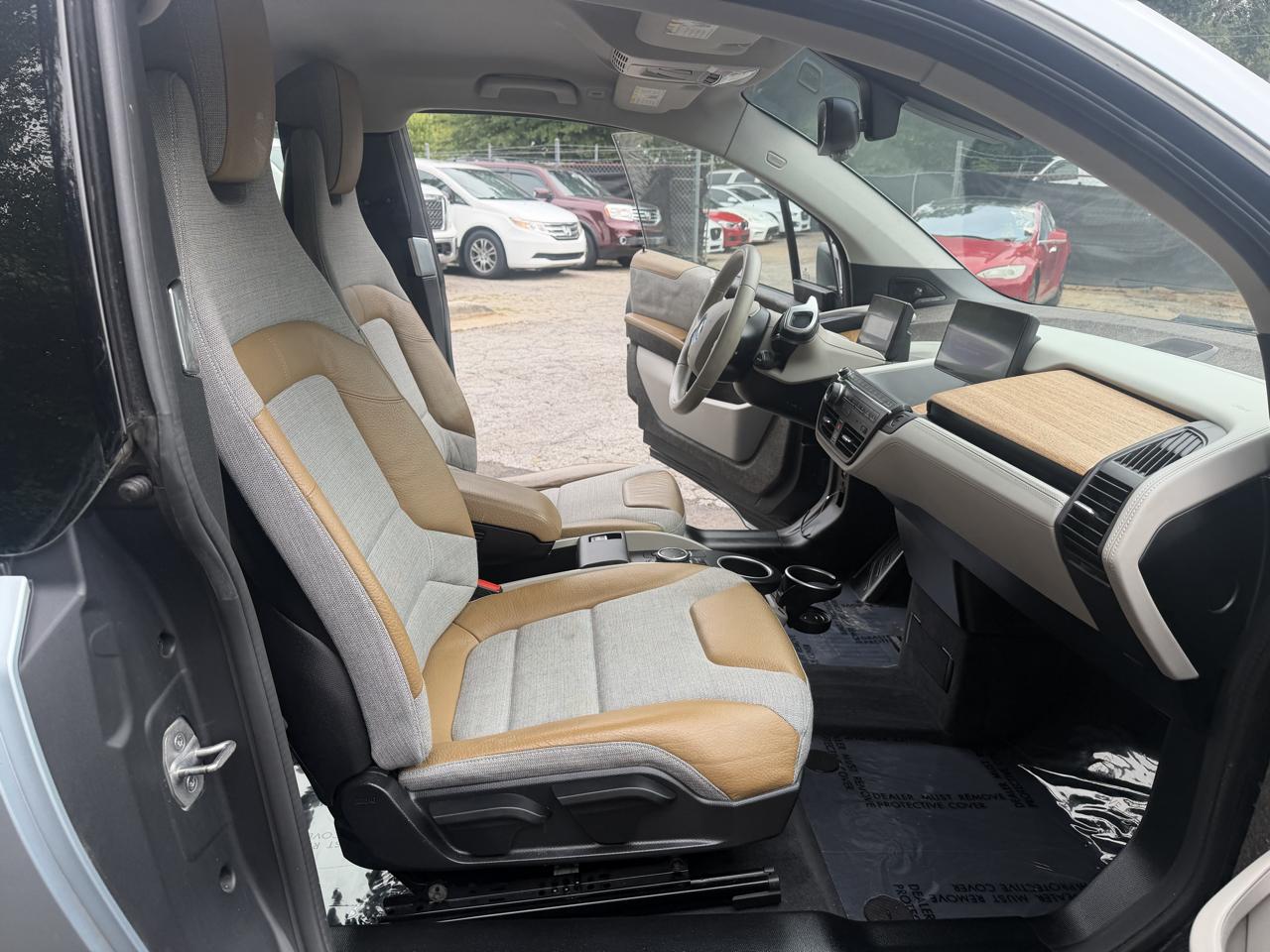 BMW i3 photo 32