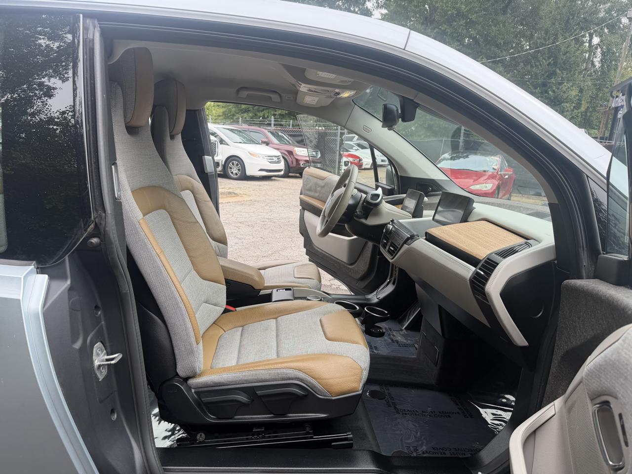 BMW i3 photo 33