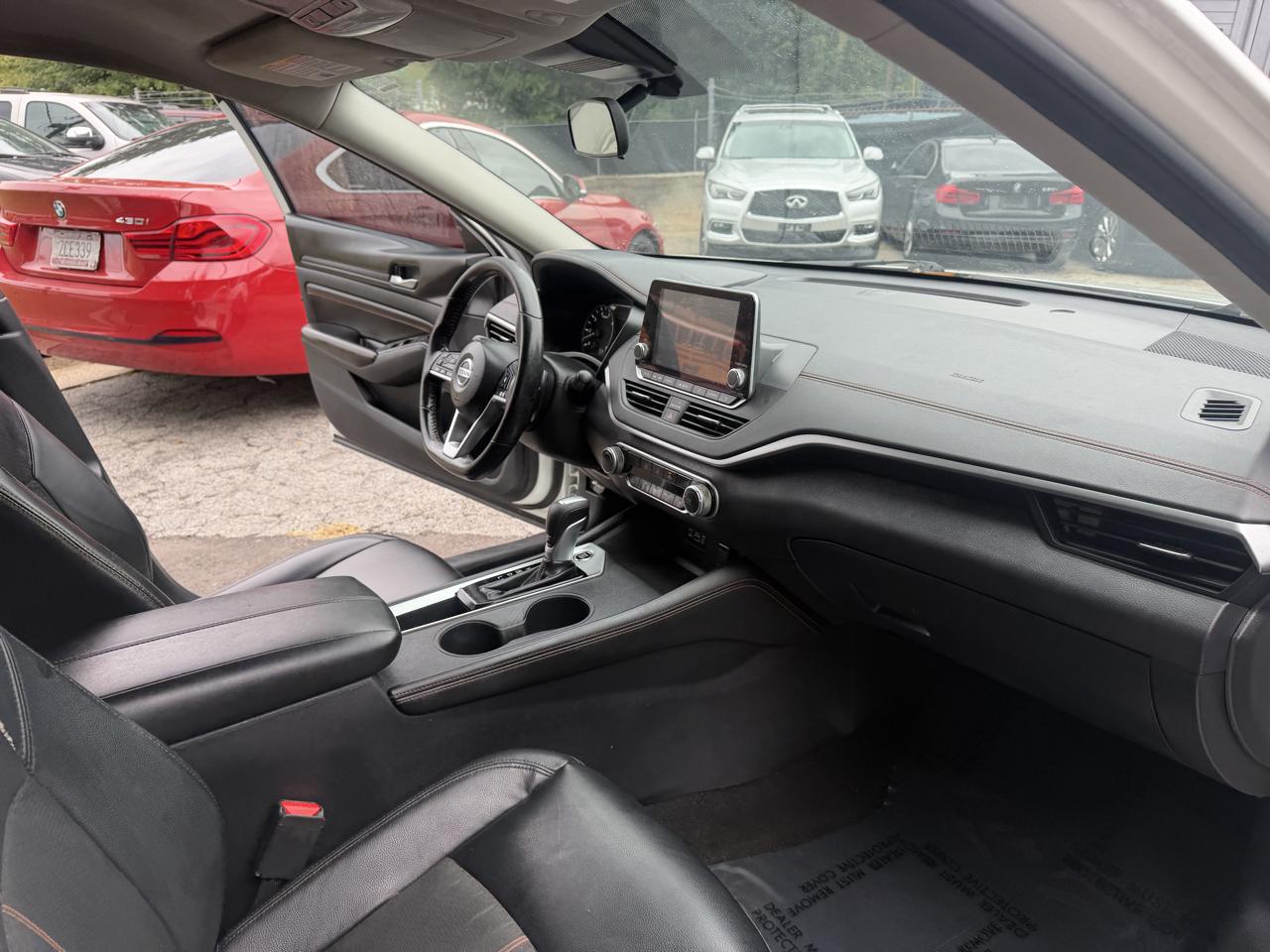 Nissan Altima 2.5 SR 2022
