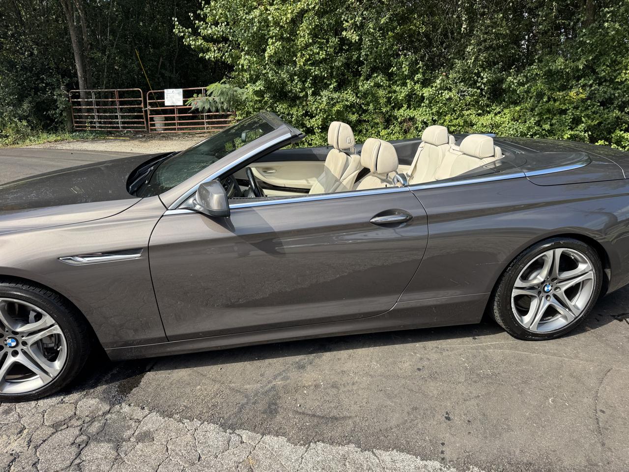 BMW 6-Series 650i Convertible 2012