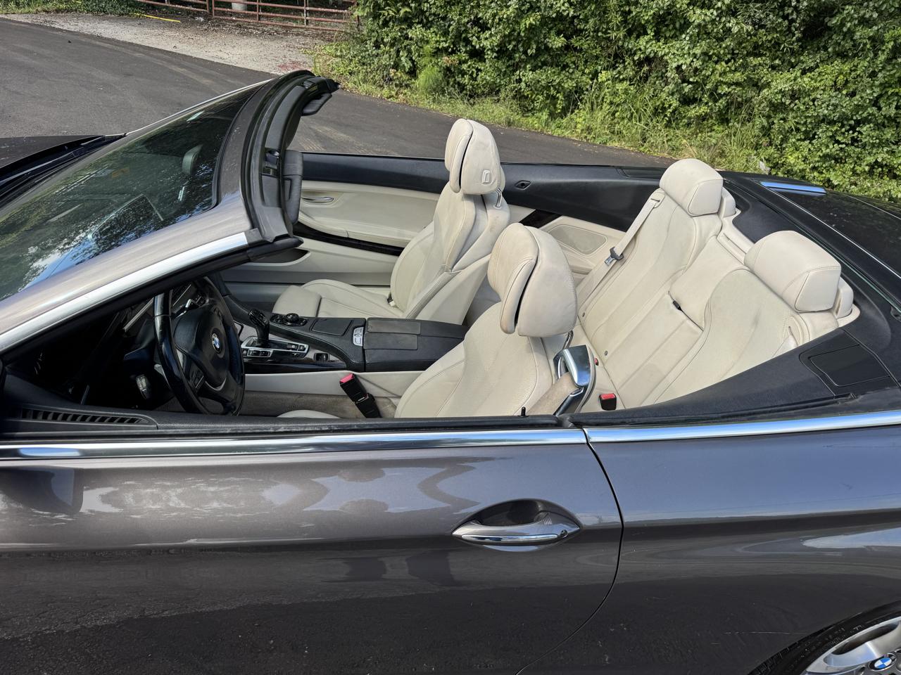BMW 6-Series 650i Convertible 2012
