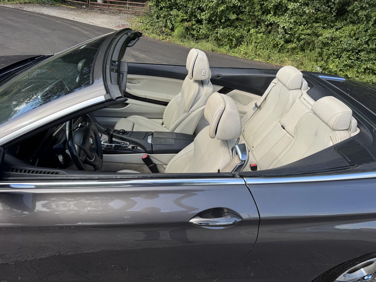 BMW 6-Series 650i Convertible 2012