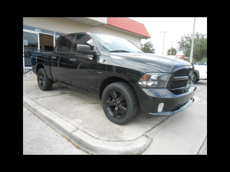Used 2017 RAM 1500 Express Crew Cab 2WD for Sale in DeLand, Orange City