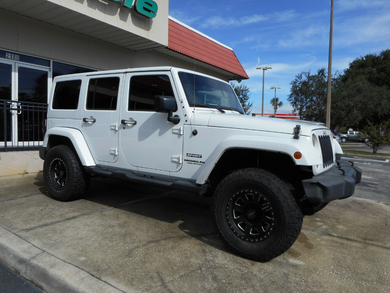 2015 Jeep Wrangler Unlimited Sport photo 2