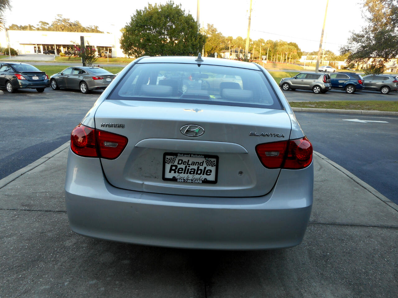 2009 Hyundai Elantra GLS photo 4