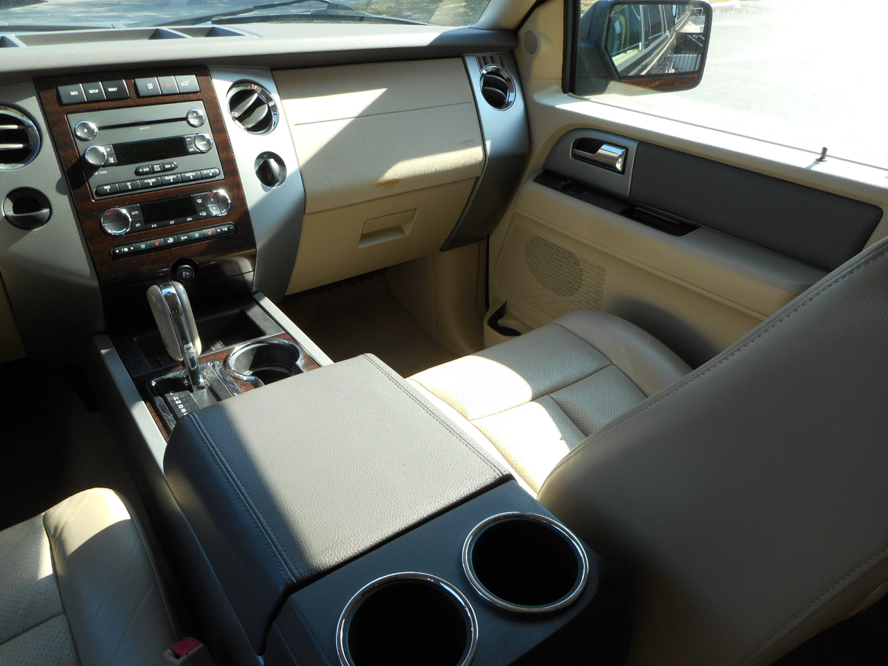 Ford Expedition Eddie Bauer 2WD 2012