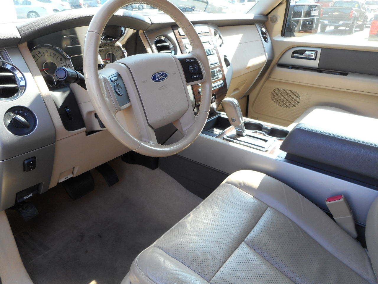 Ford Expedition Eddie Bauer 2WD 2012