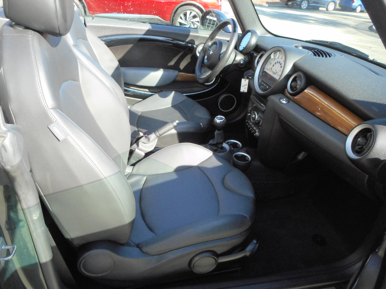 MINI Cooper S Convertible 2012