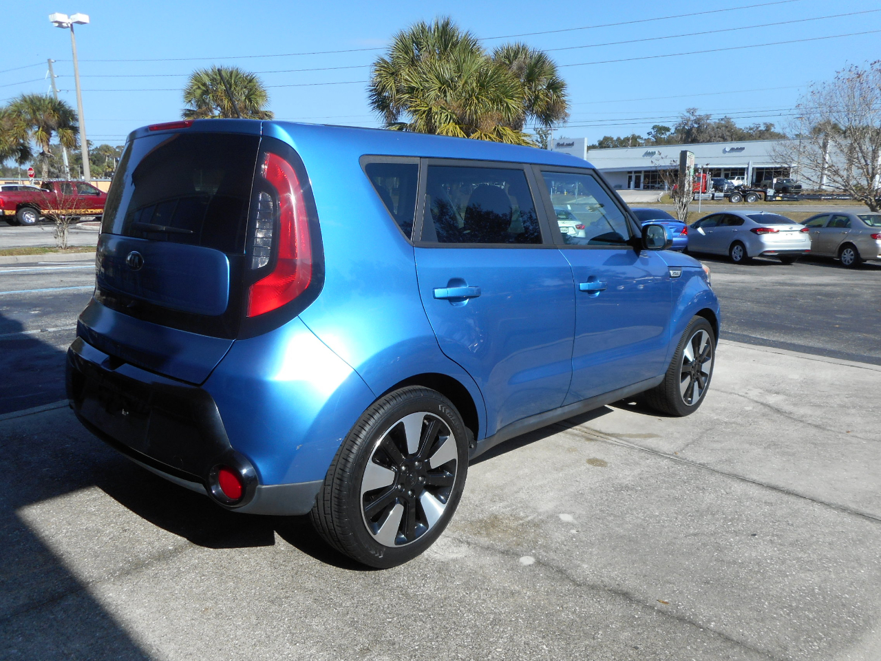 Kia Soul + w/Signature 2.0 Special Edition 2016