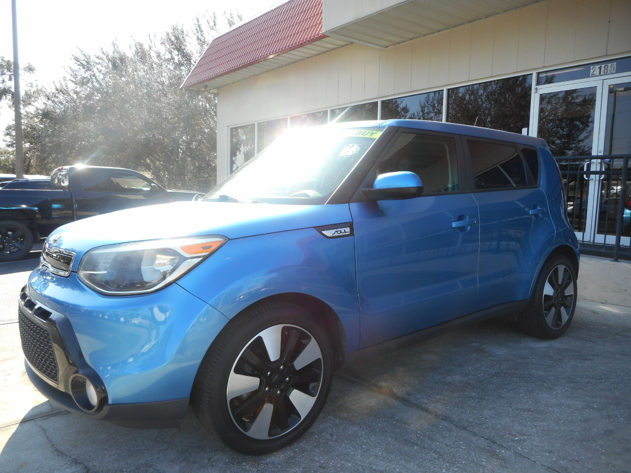 Kia Soul + w/Signature 2.0 Special Edition 2016