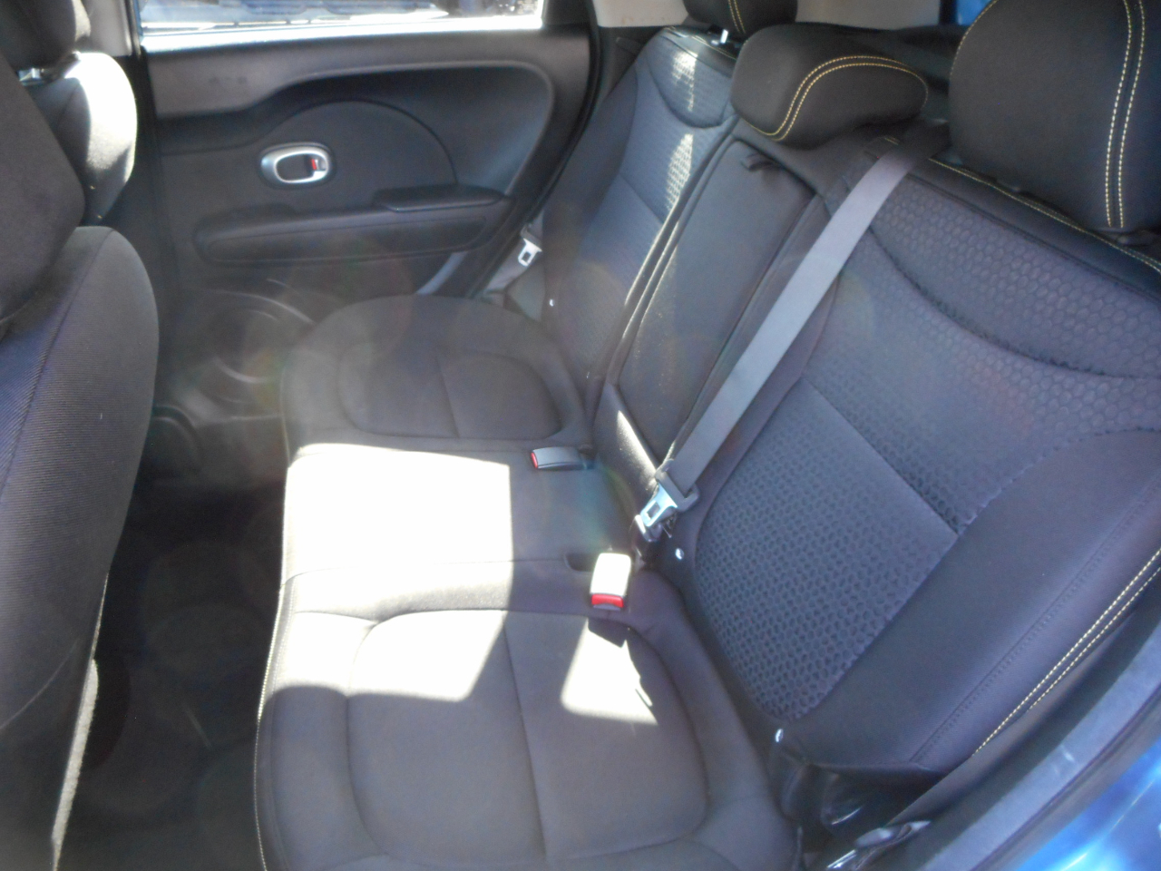 Kia Soul + w/Signature 2.0 Special Edition 2016