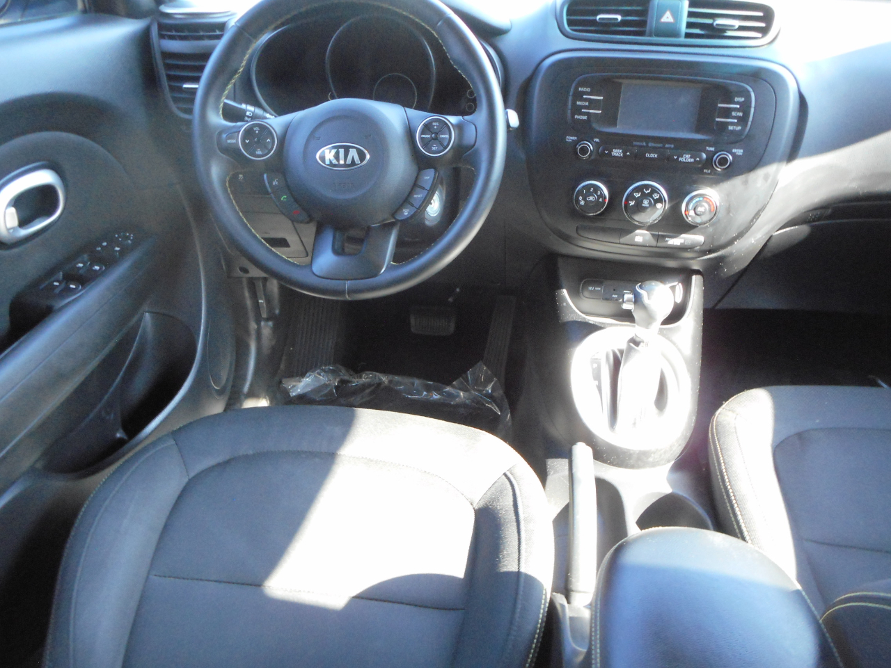 Kia Soul + w/Signature 2.0 Special Edition 2016