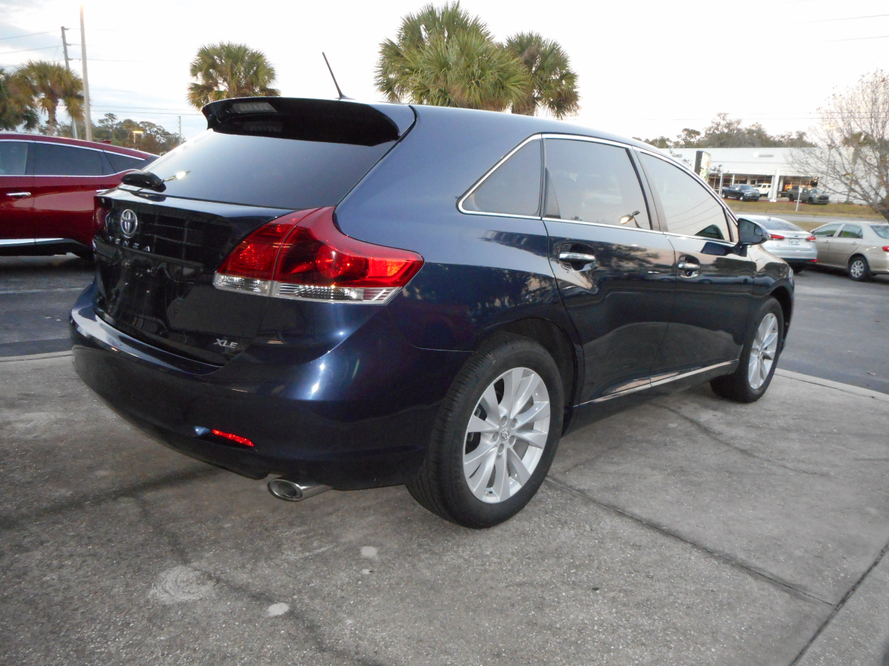 Toyota Venza XLE I4 FWD 2015