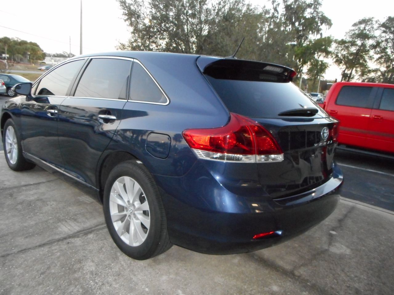 Toyota Venza XLE I4 FWD 2015