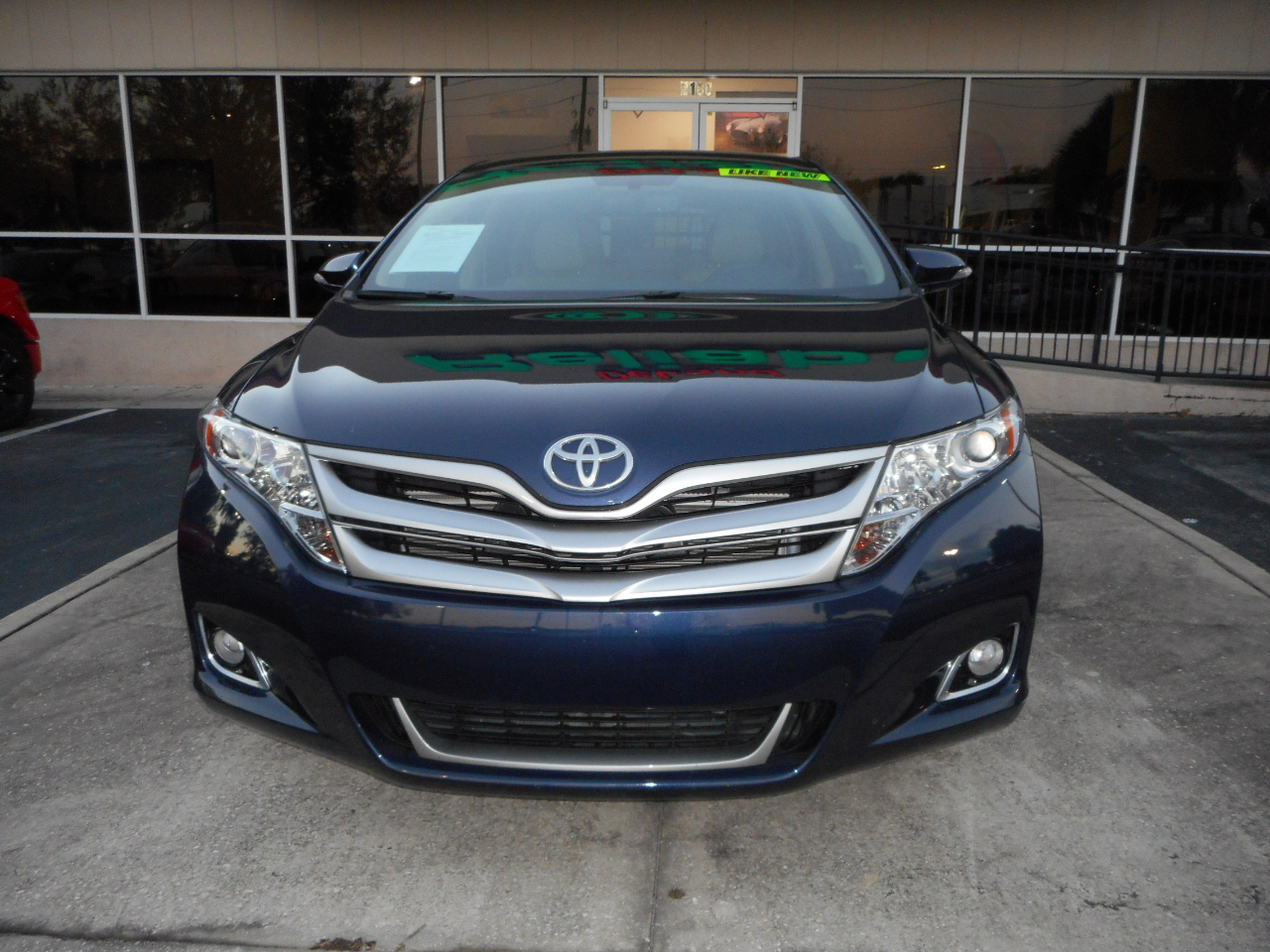 Toyota Venza XLE I4 FWD 2015