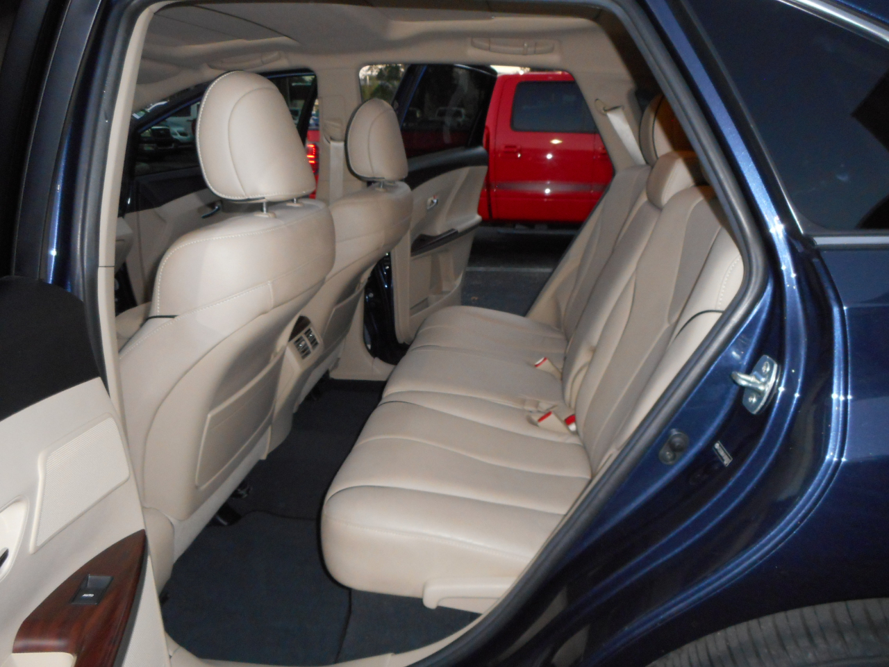 Toyota Venza XLE I4 FWD 2015