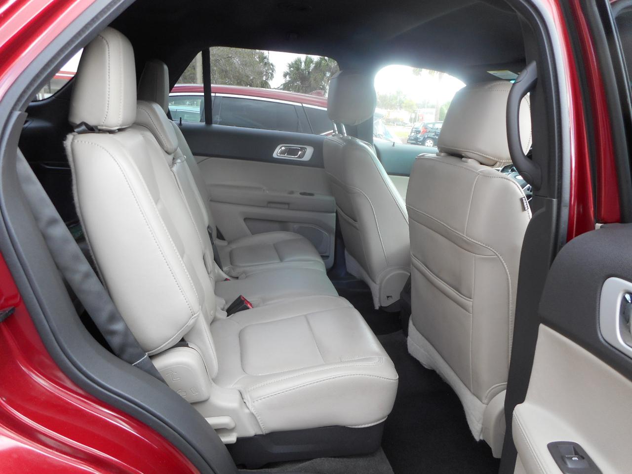 Ford Explorer Limited FWD 2013