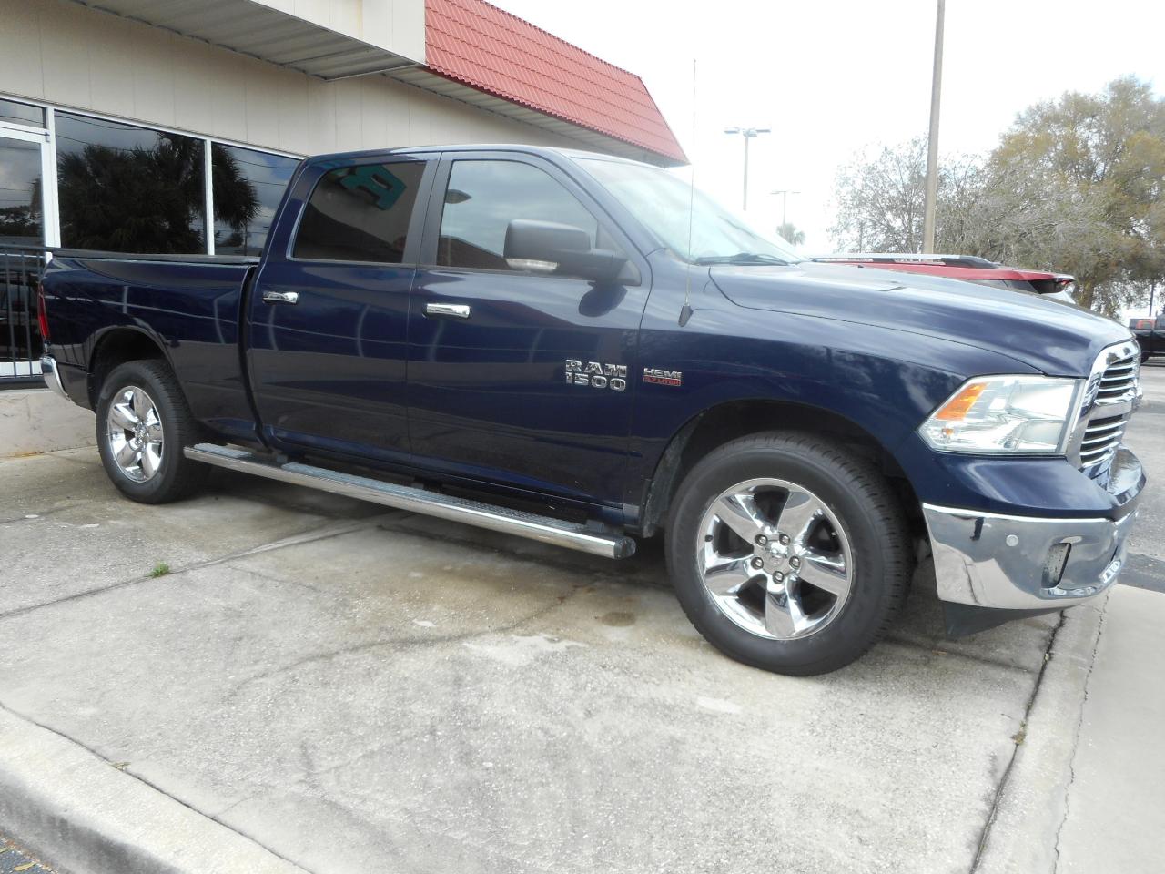 RAM 1500 Big Horn Crew Cab LWB 4WD 2017