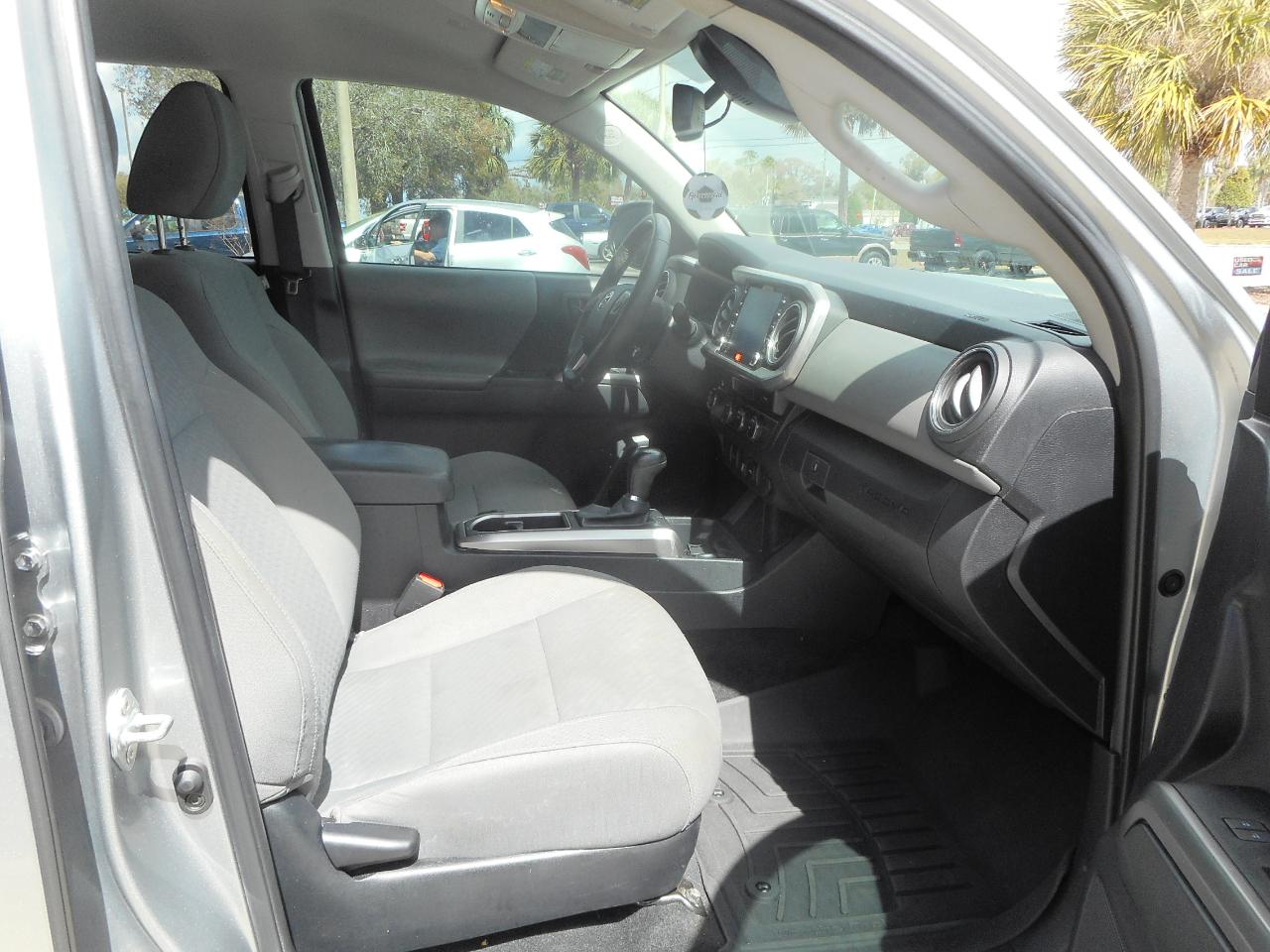 Toyota Tacoma SR5 Double Cab Long Bed V6 6AT 2WD 2023