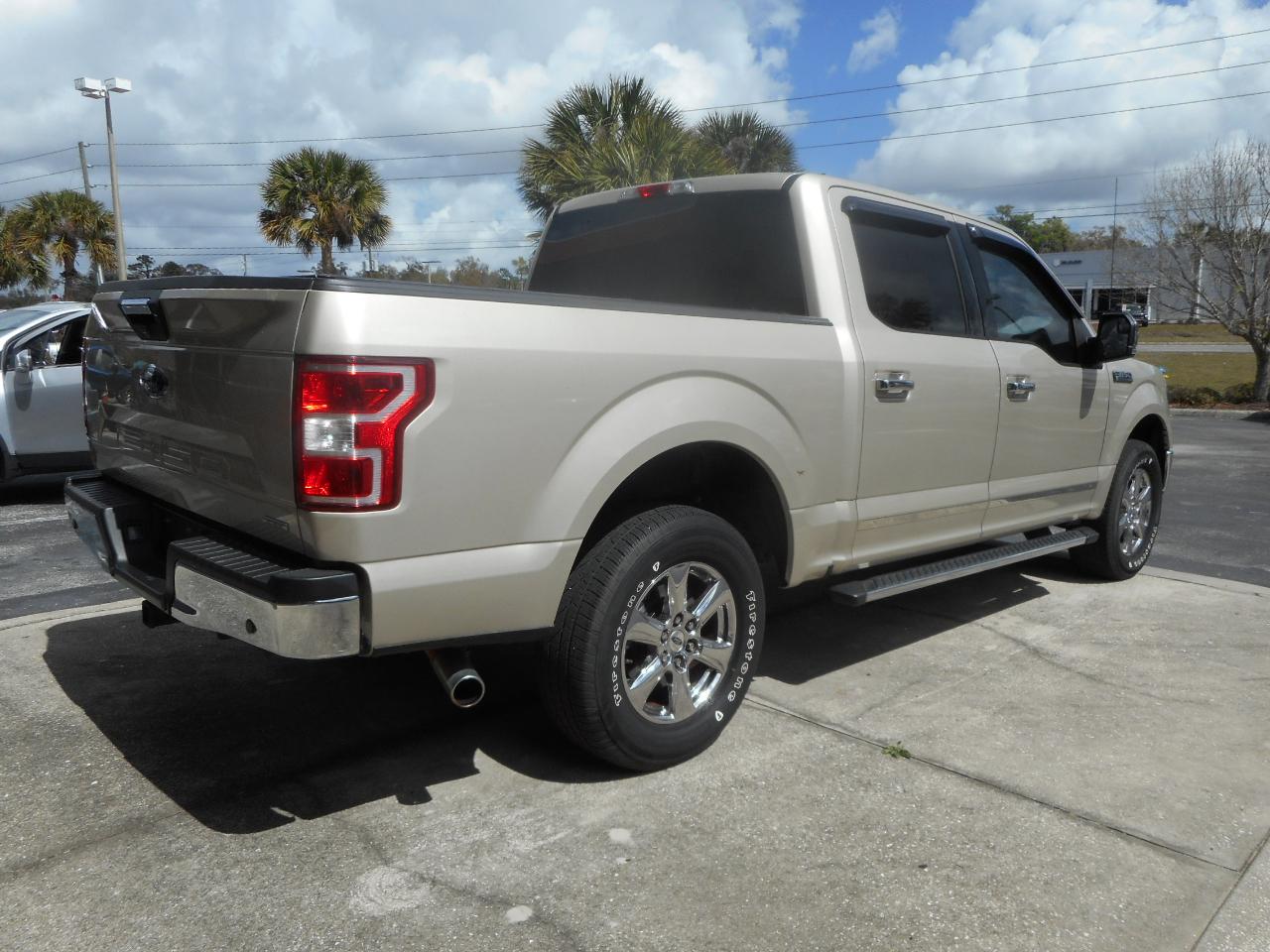 Ford F-150 XLT SuperCrew 5.5-ft. Bed 4WD 2018