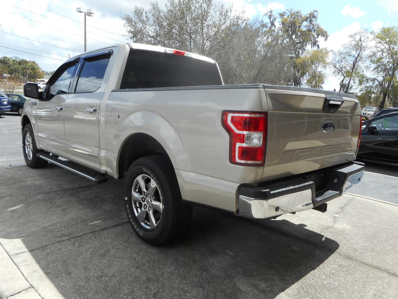 Ford F-150 XLT SuperCrew 5.5-ft. Bed 4WD 2018
