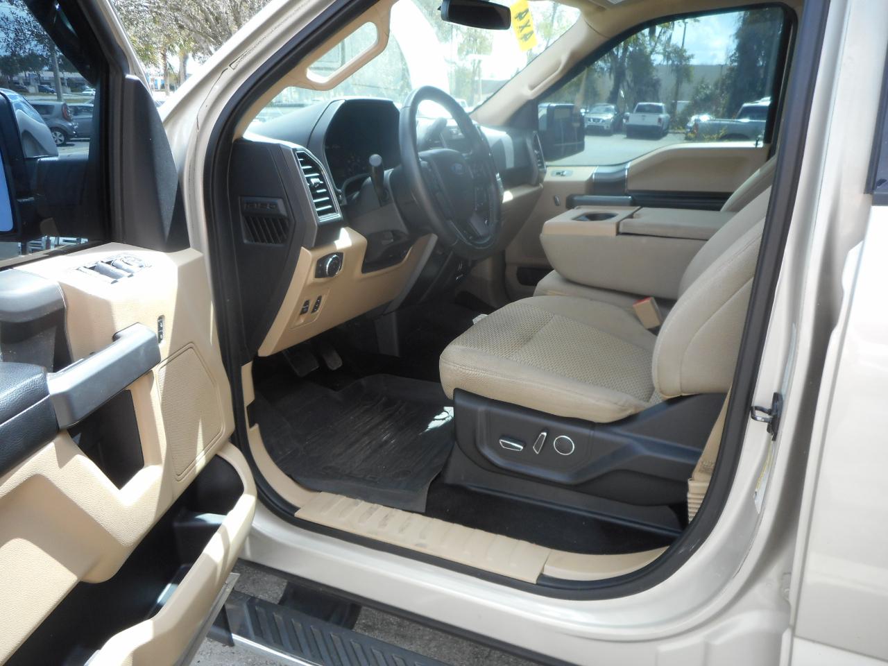 Ford F-150 XLT SuperCrew 5.5-ft. Bed 4WD 2018