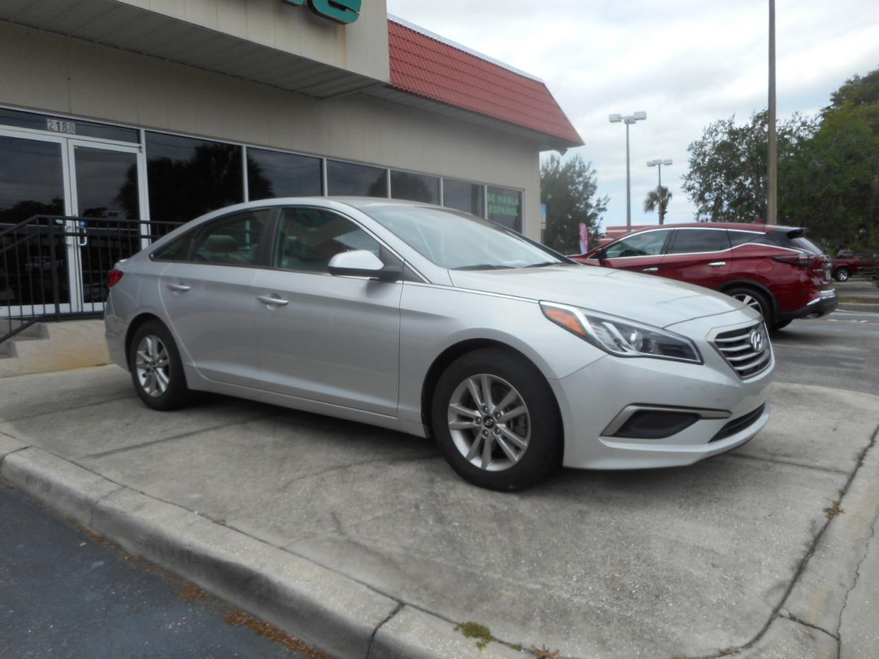 Hyundai Sonata SE 2016
