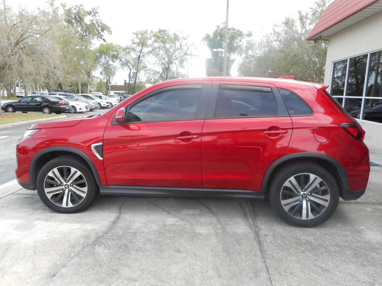 Mitsubishi Outlander Sport 2.0 ES CVT 2017