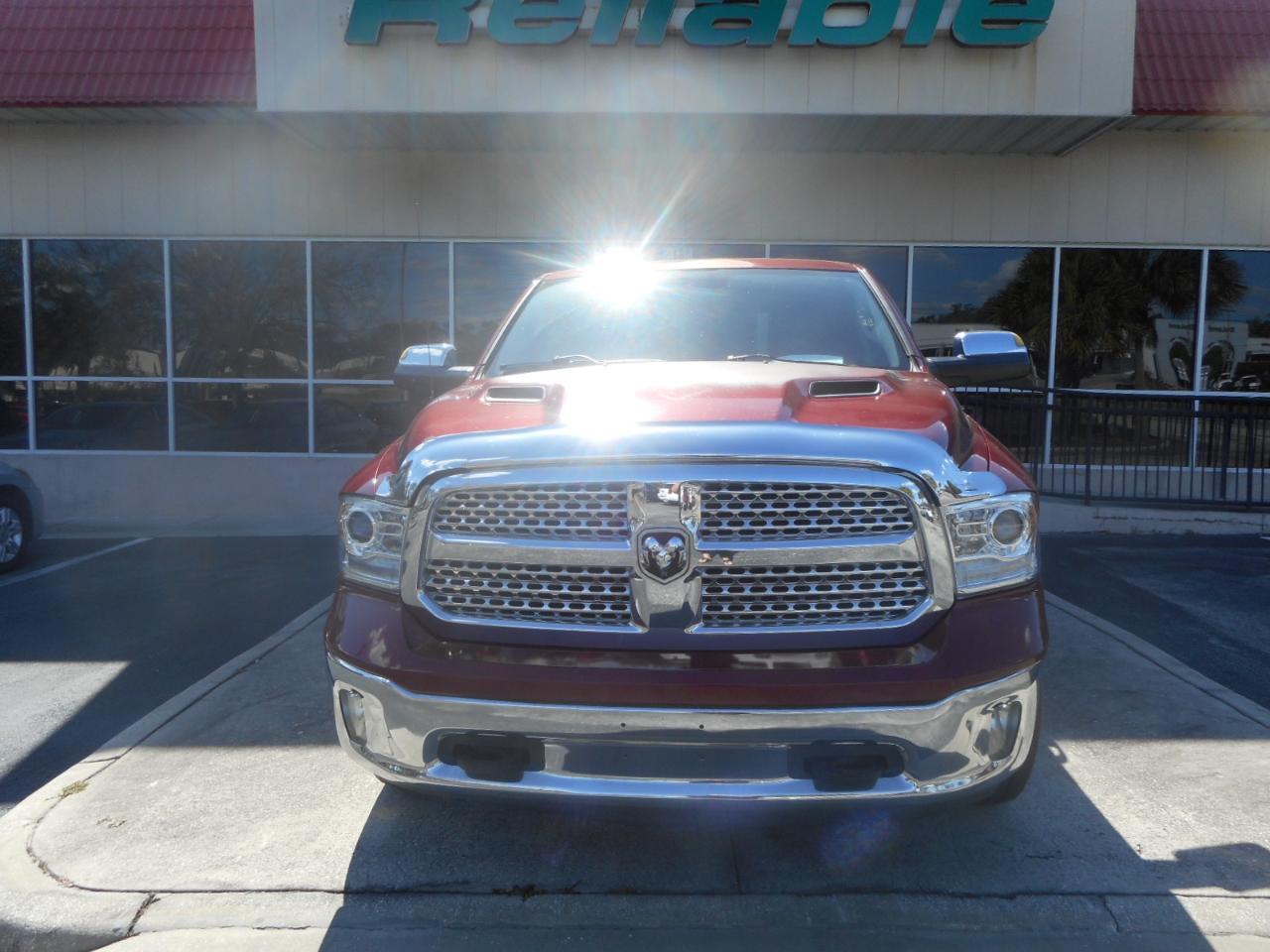 RAM 1500 Laramie Crew Cab SWB 2WD 2013