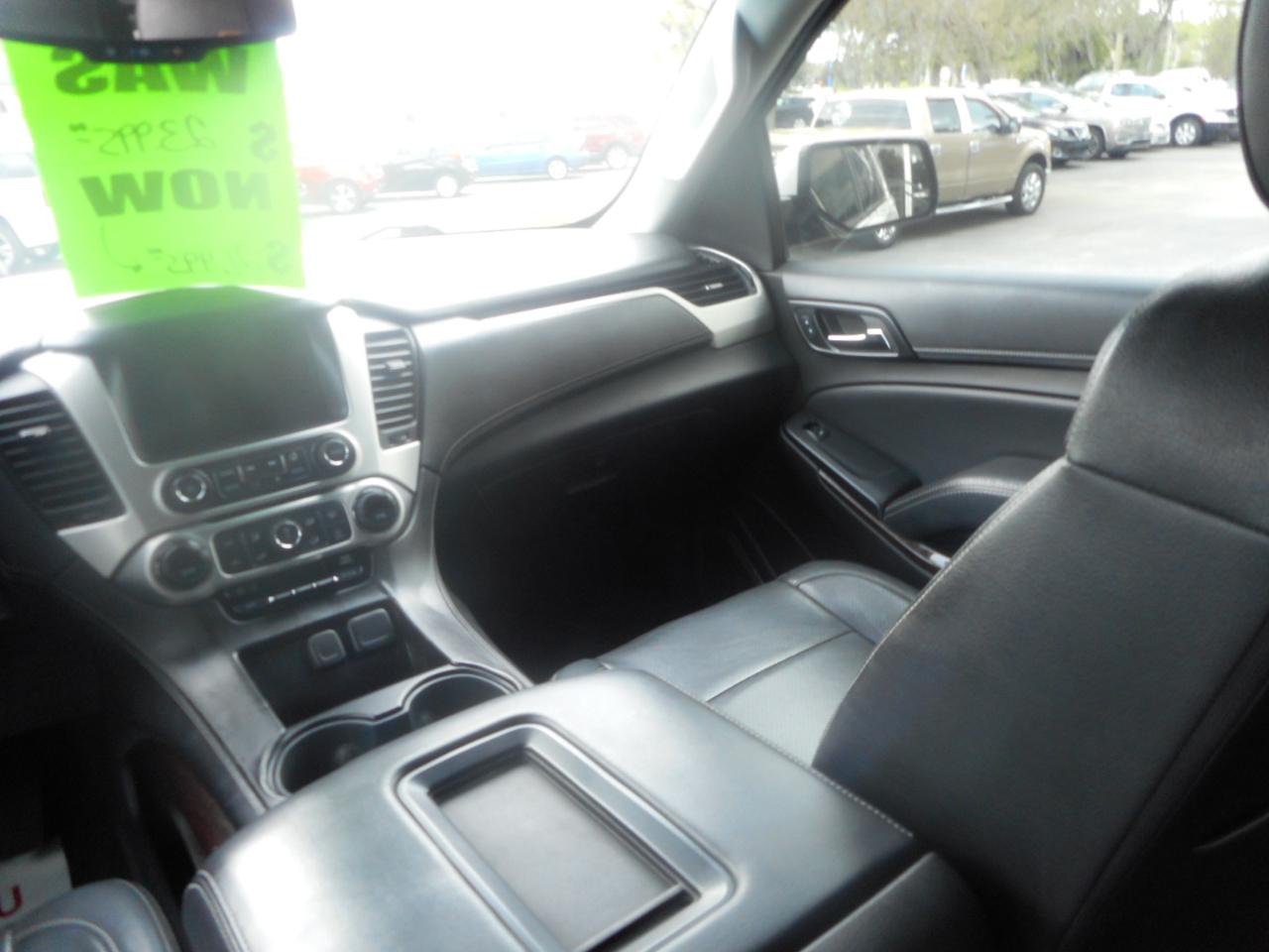 GMC Yukon XL SLE 2WD 2016