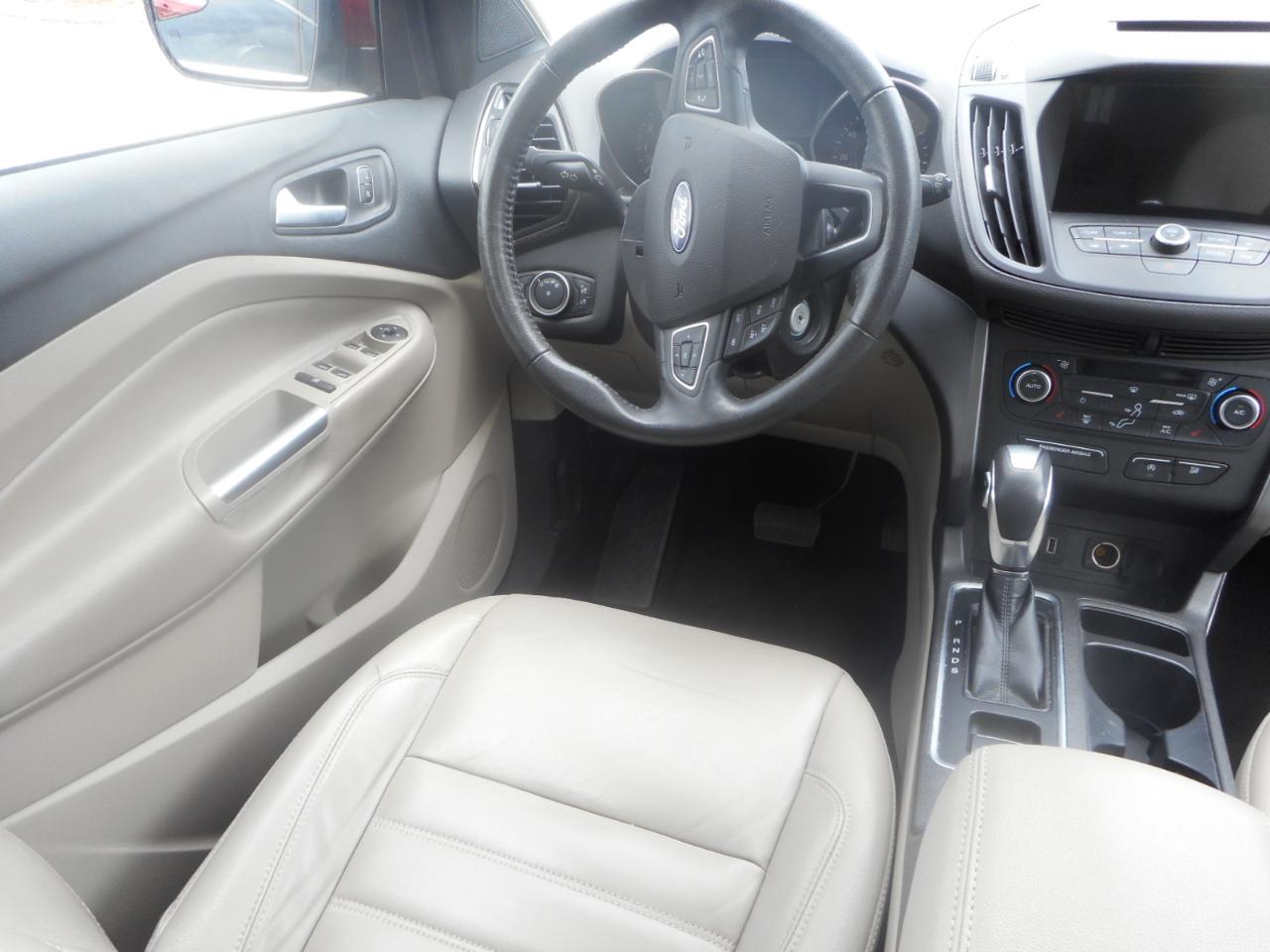 Ford Escape SEL FWD 2018