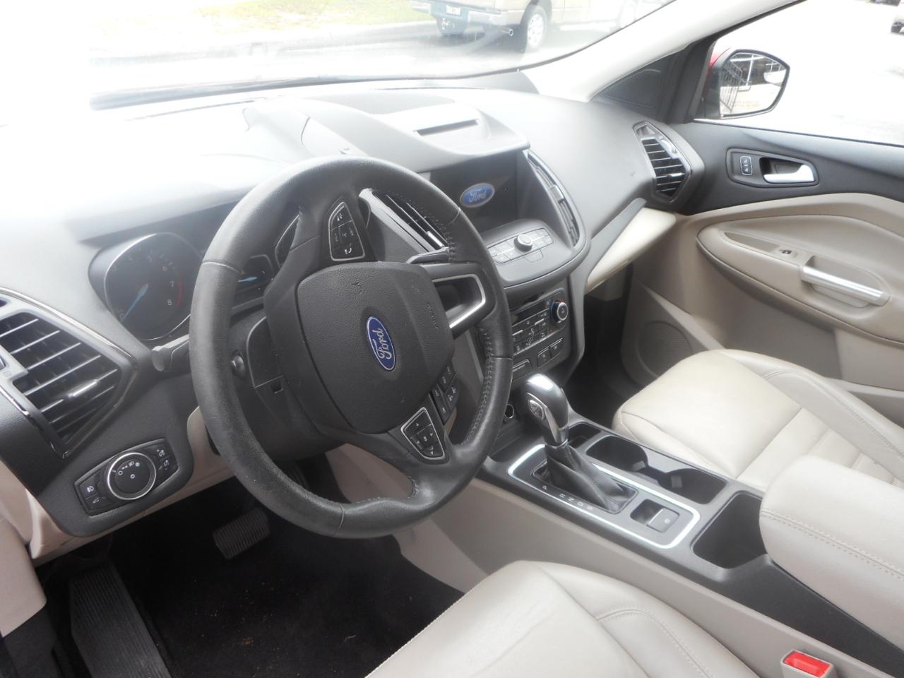 Ford Escape SEL FWD 2018