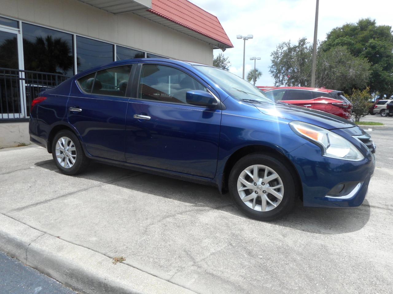 Nissan Versa 1.6 S 5M 2018