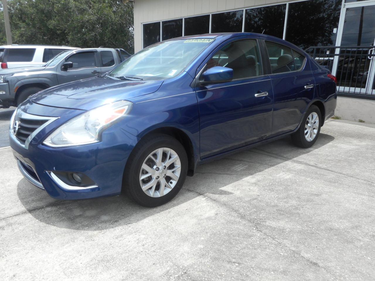 Nissan Versa 1.6 S 5M 2018